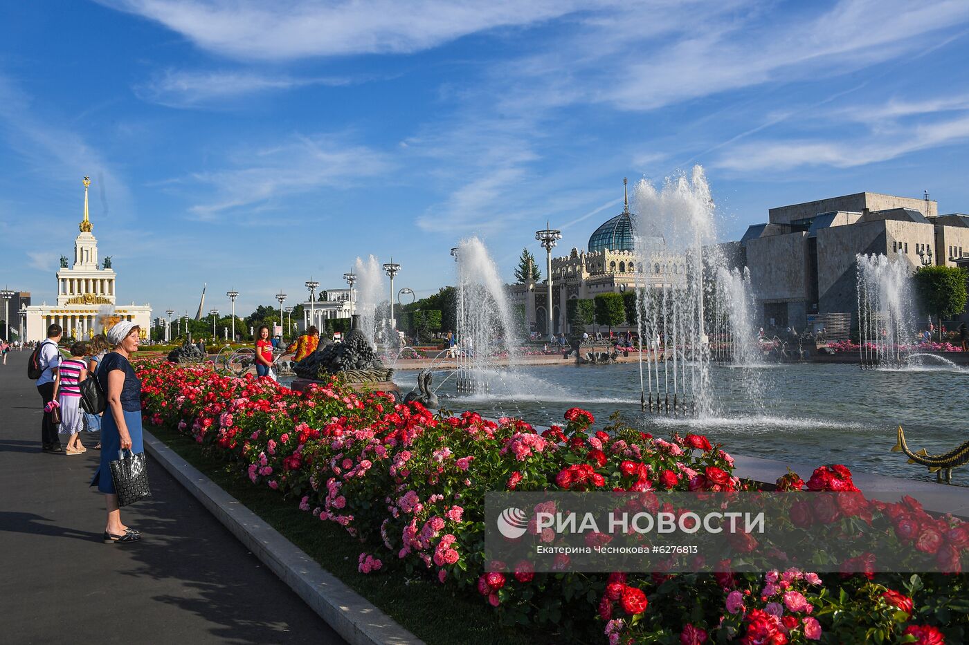 Сезон катания на лодках открылся на ВДНХ