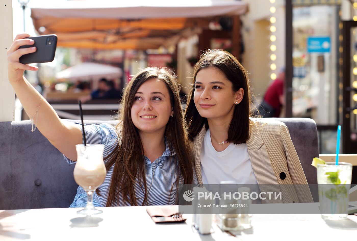 Старый Арбат после снятия карантина | РИА Новости Медиабанк