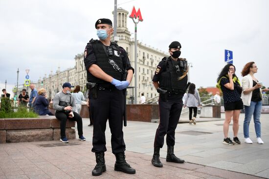 Акция протеста против внесения поправок в Конституцию РФ в Москве