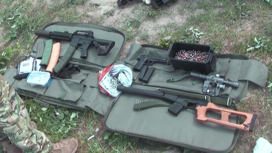 ФСБ РФ пресекла деятельность преступной группы, причастной к незаконному обороту оружия