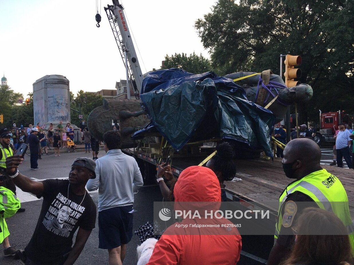 В США демонтировали памятник генералу конфедератов Т. Джексону