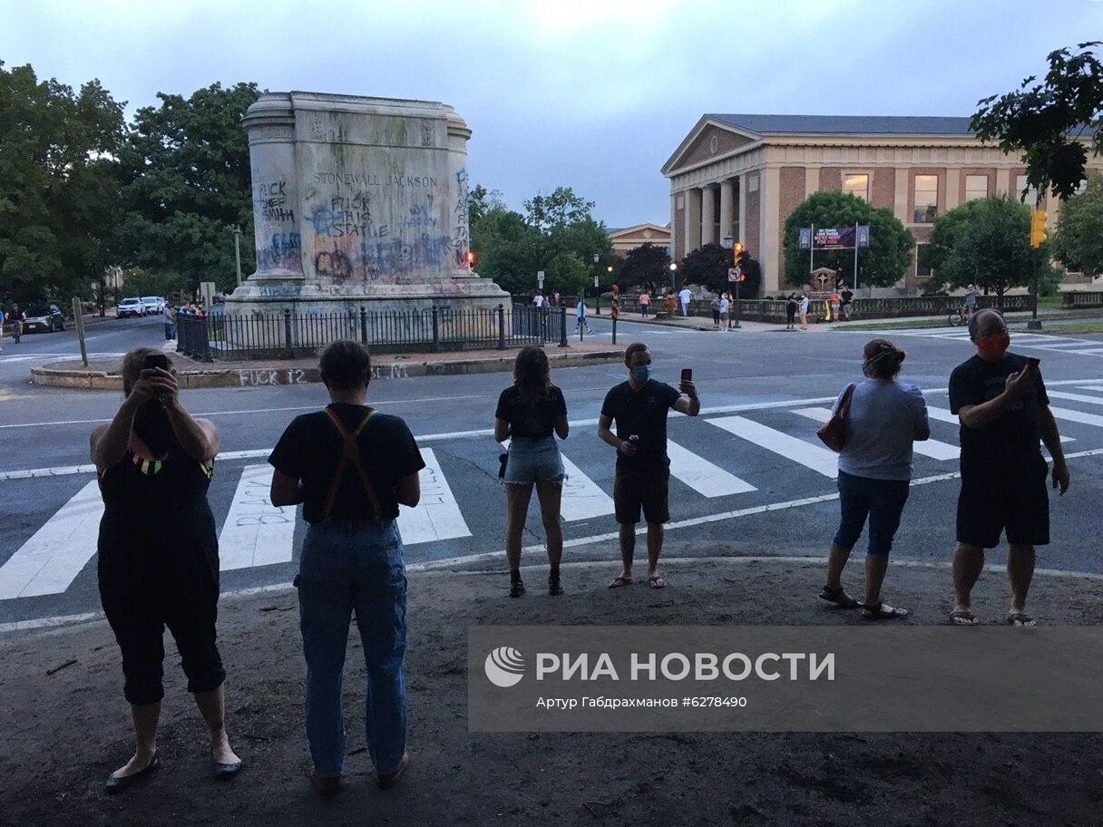 В США демонтировали памятник генералу конфедератов Т. Джексону