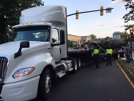 В США демонтировали памятник генералу конфедератов Т. Джексону