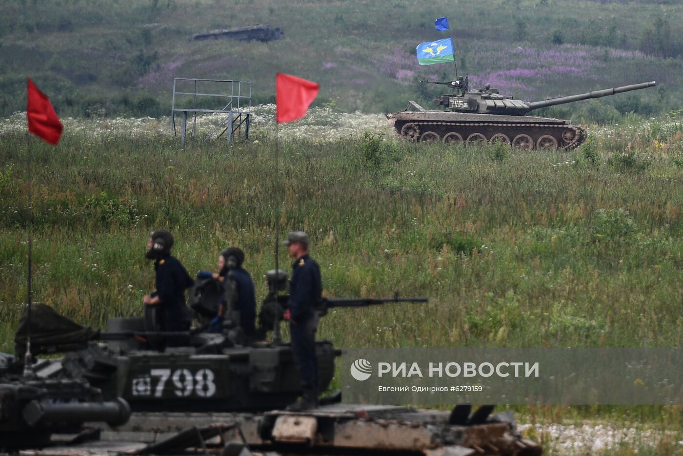 Завершающий этап конкурса "Танковый биатлон" в Подмосковье