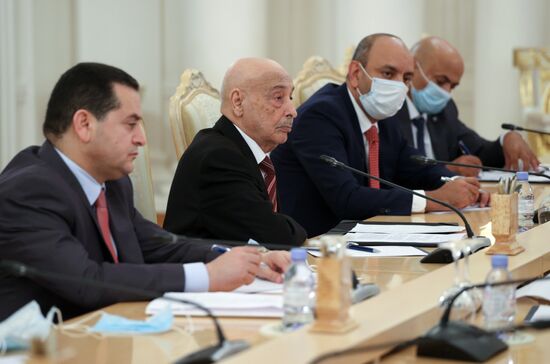 Встреча главы МИД РФ С. Лаврова с председателем Палаты депутатов Ливии А. Салехом