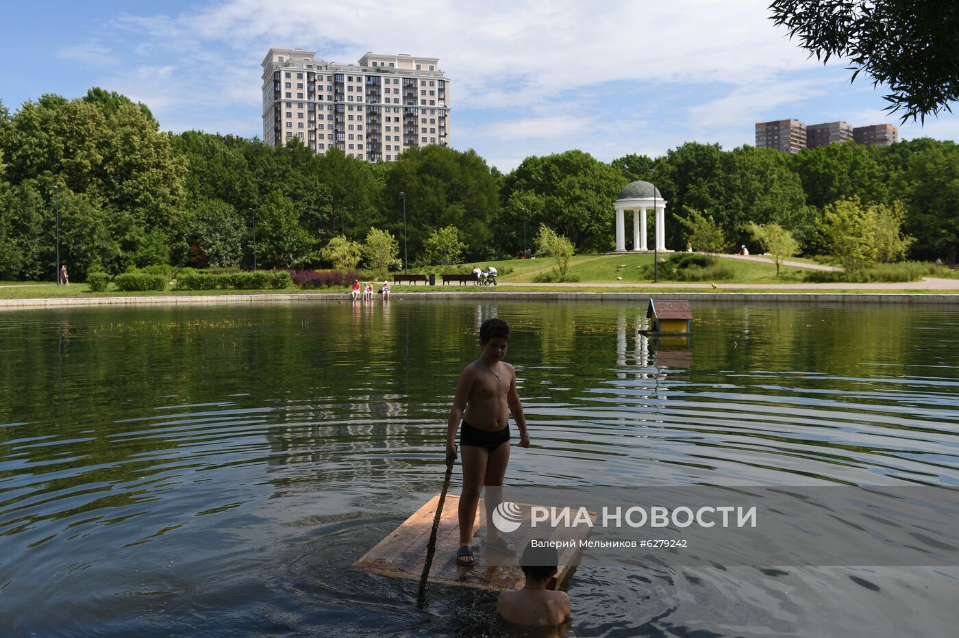 Парк "Дубки" в Москве