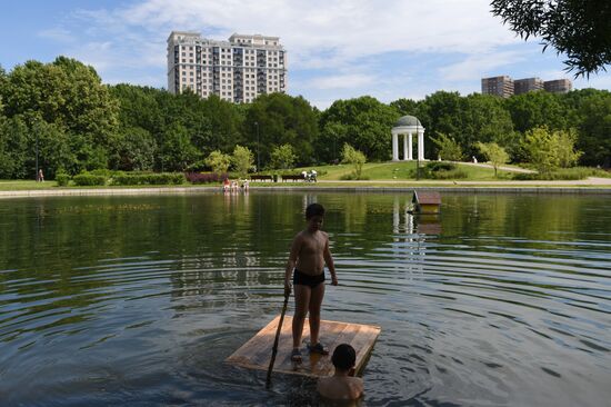 Парк "Дубки" в Москве