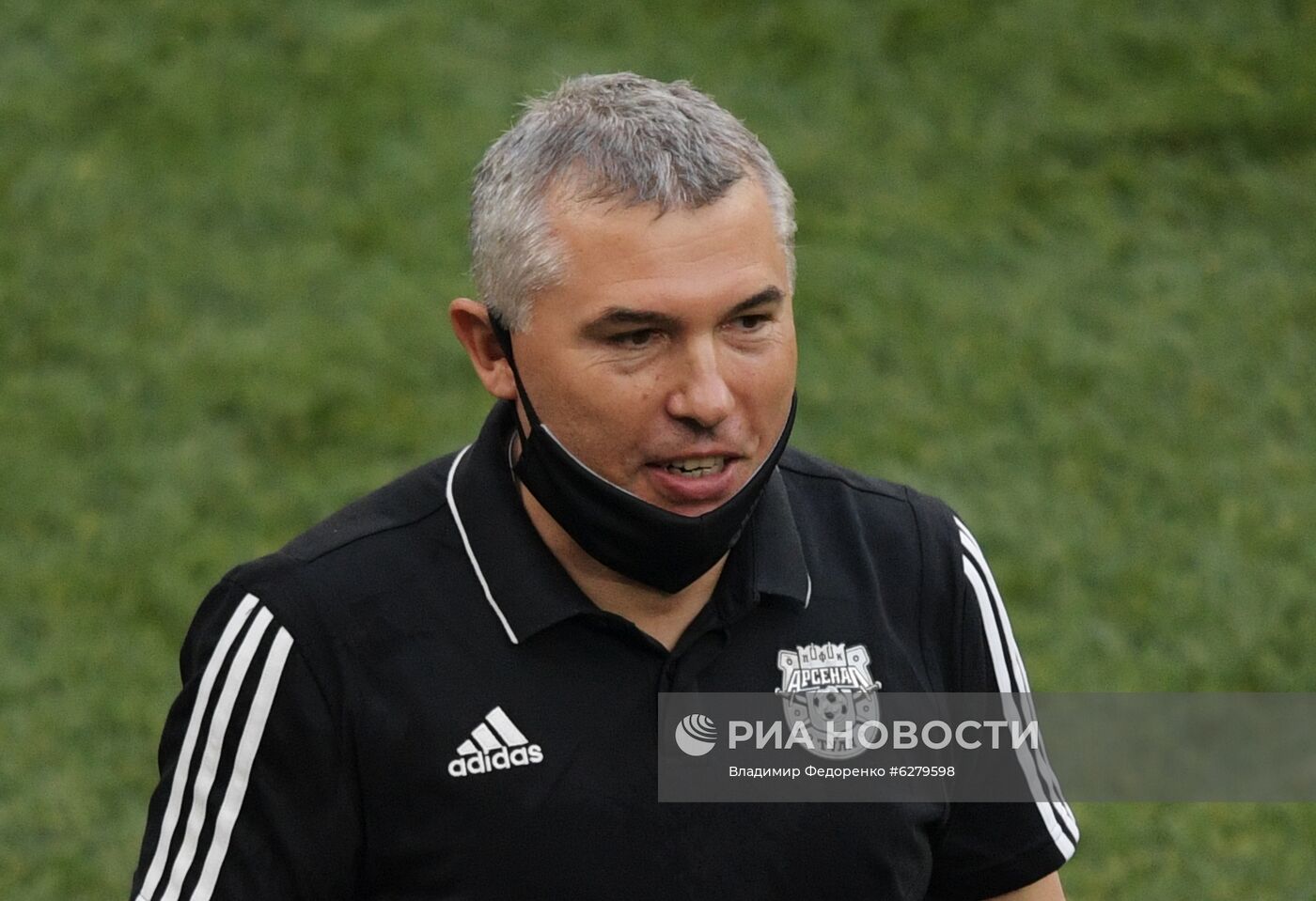 Футбол. РПЛ. Матч "Динамо" - "Арсенал"