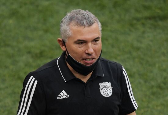 Футбол. РПЛ. Матч "Динамо" - "Арсенал"