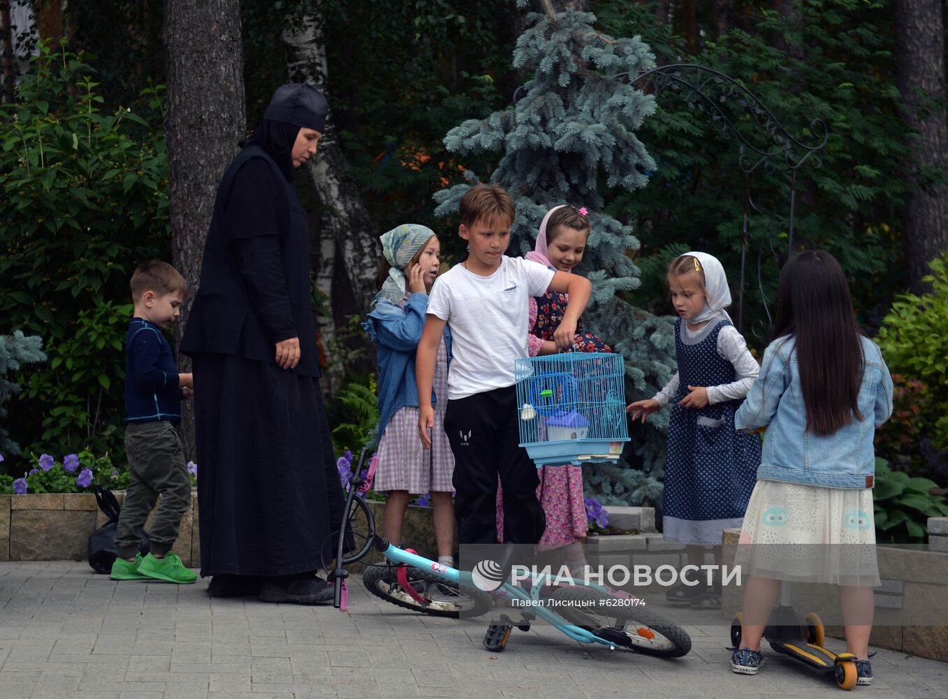 Среднеуральский женский монастырь открылся для посещения прихожанами и паломниками