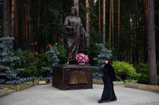 Среднеуральский женский монастырь открылся для посещения прихожанами и паломниками