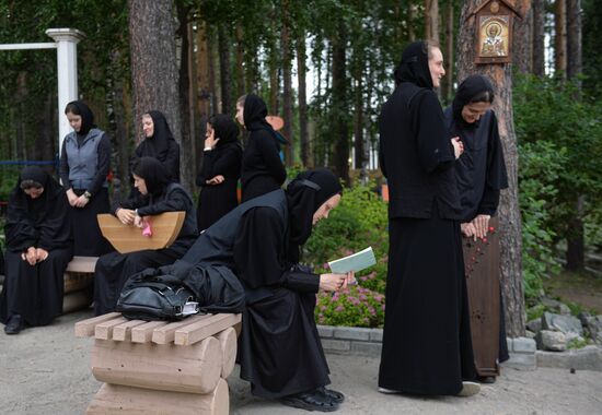 Среднеуральский женский монастырь открылся для посещения прихожанами и паломниками