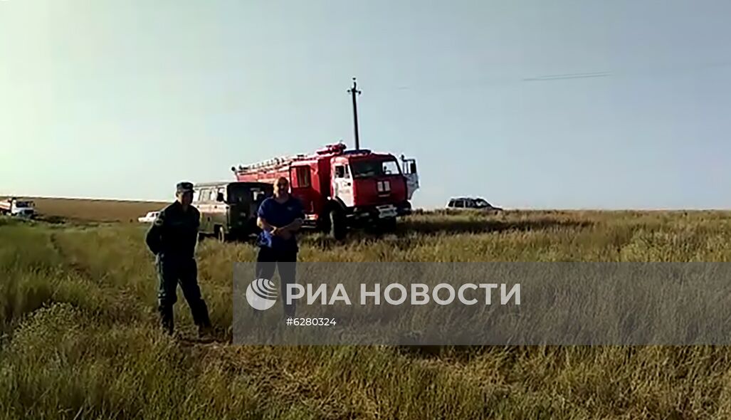 Вертолёт Ми-2 совершил жесткую посадку в Ростовской области