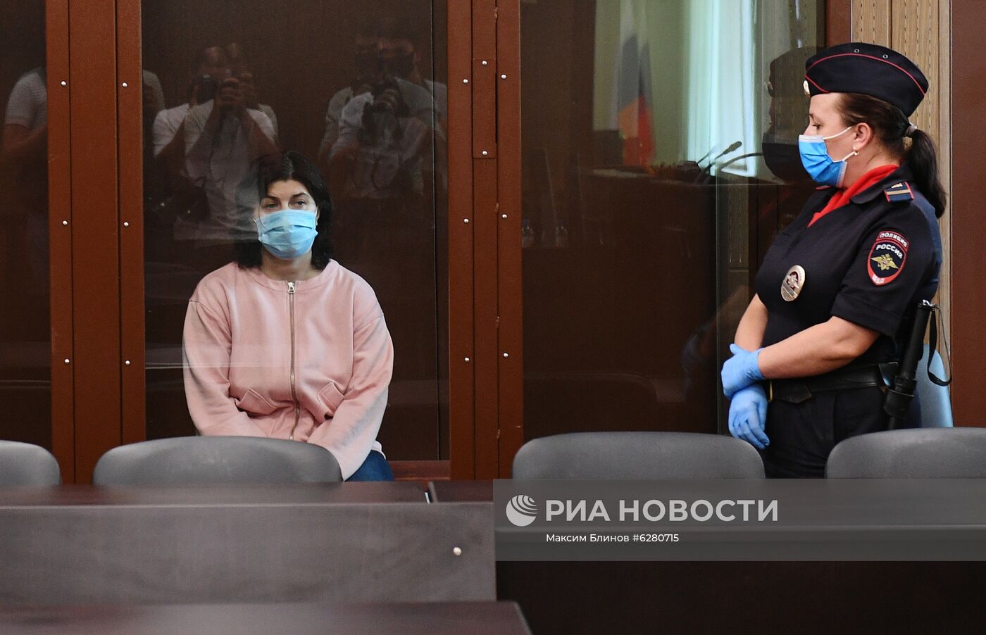 Рассмотрение ходатайства следствия об аресте замглавы Минобрнауки М. Лукашевич