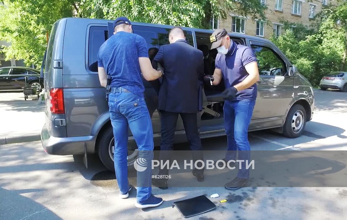 В Москве задержали советника гендиректора "Роскосмоса" И. Сафронова