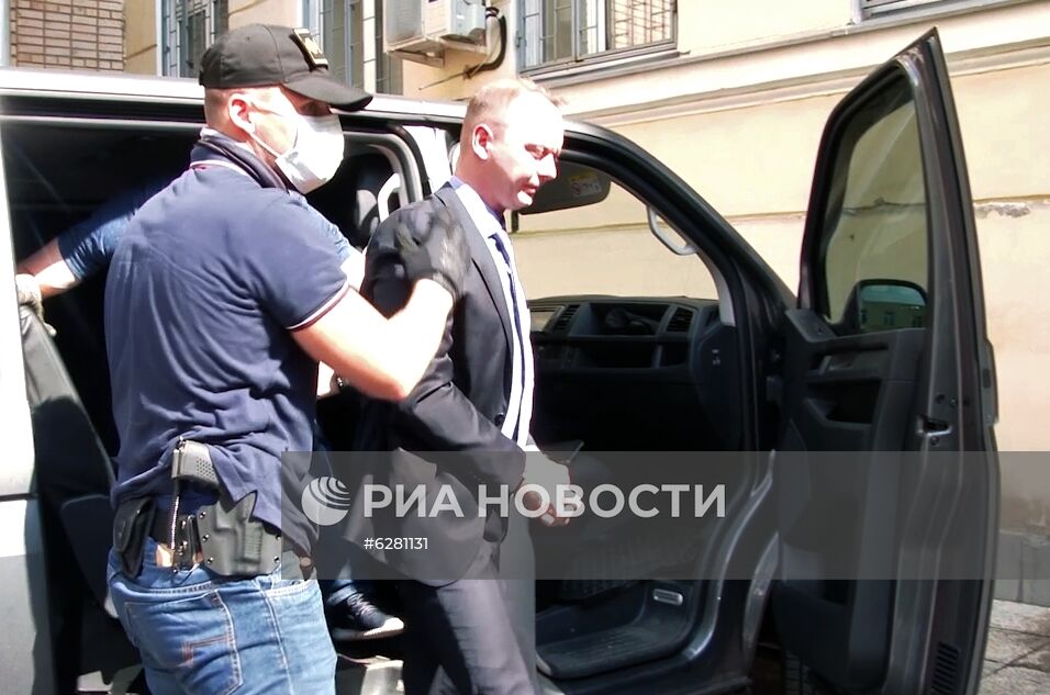 В Москве задержали советника гендиректора "Роскосмоса" И. Сафронова