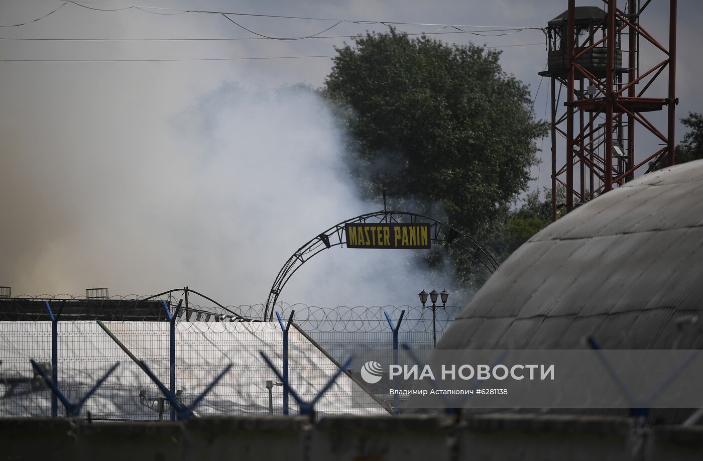 Пожар на западе Москвы