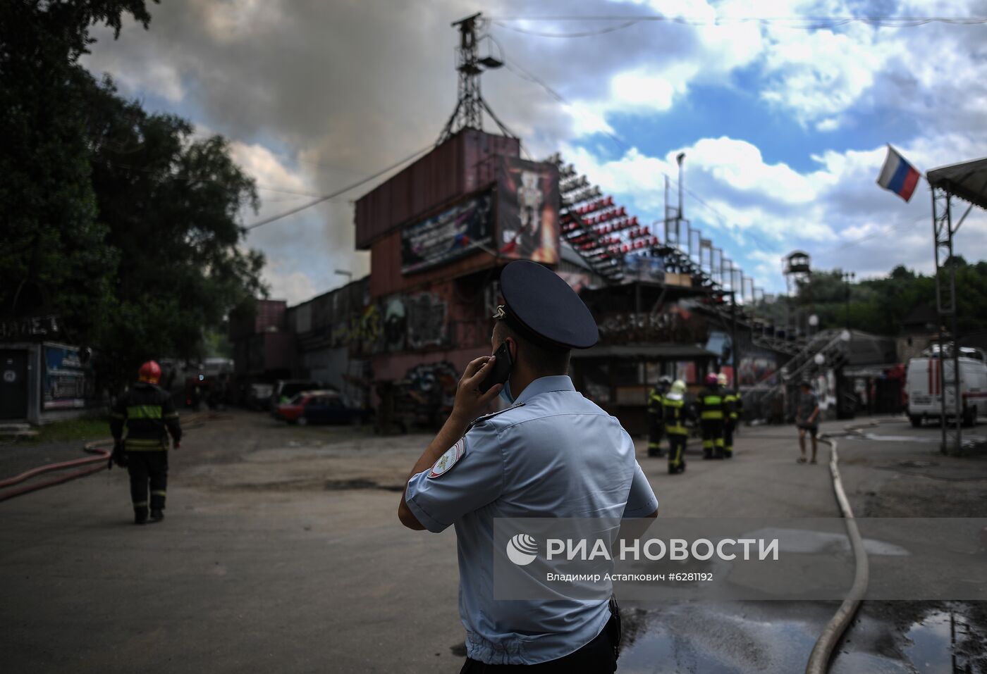 Пожар на западе Москвы