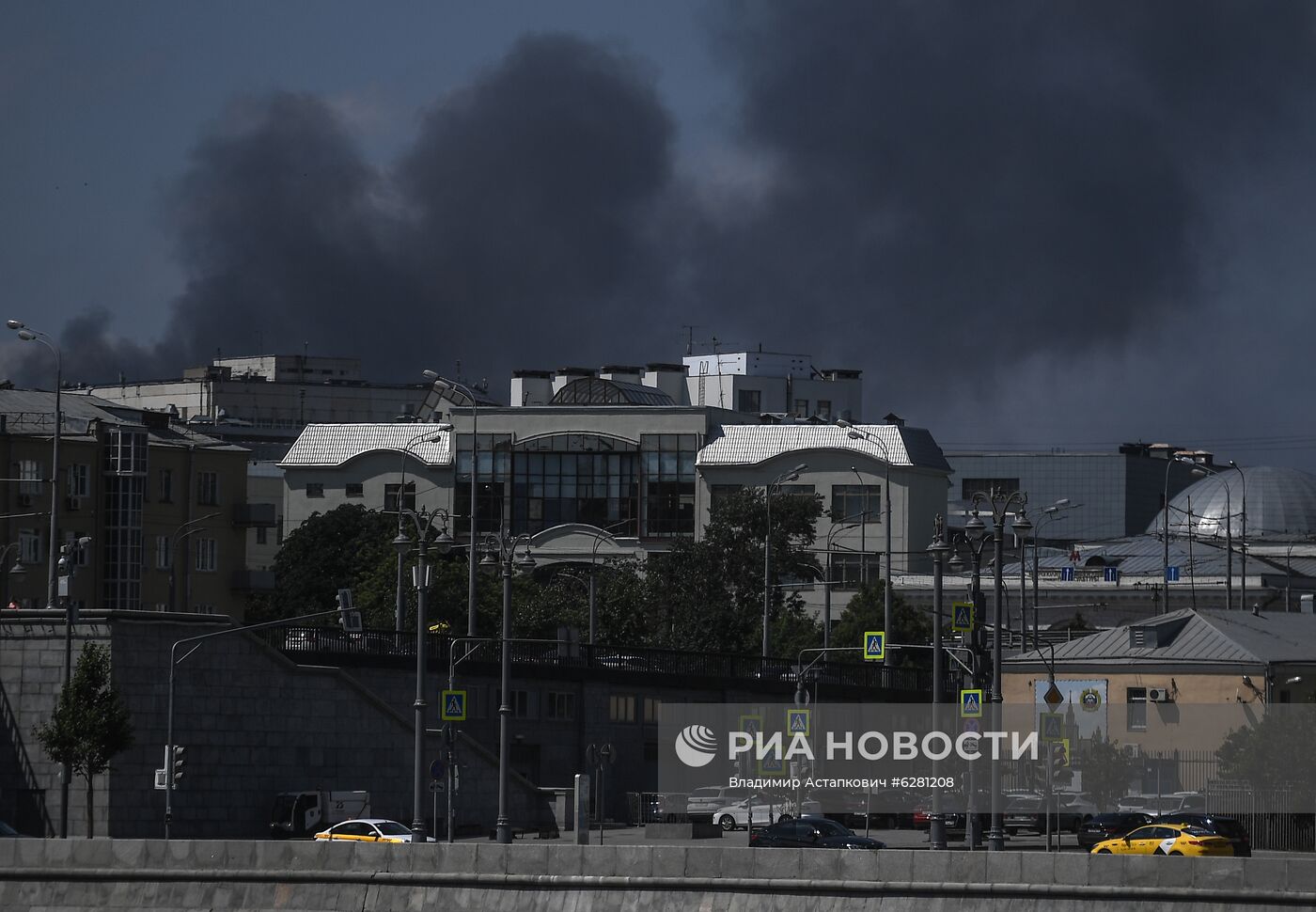 Пожар на западе Москвы