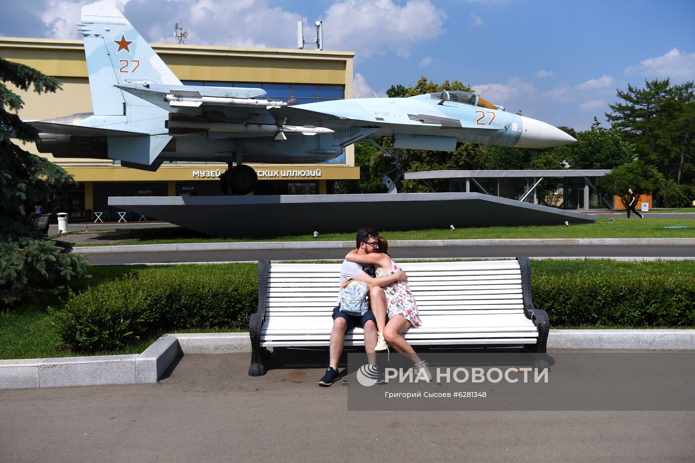 Жаркая погода в Москве 