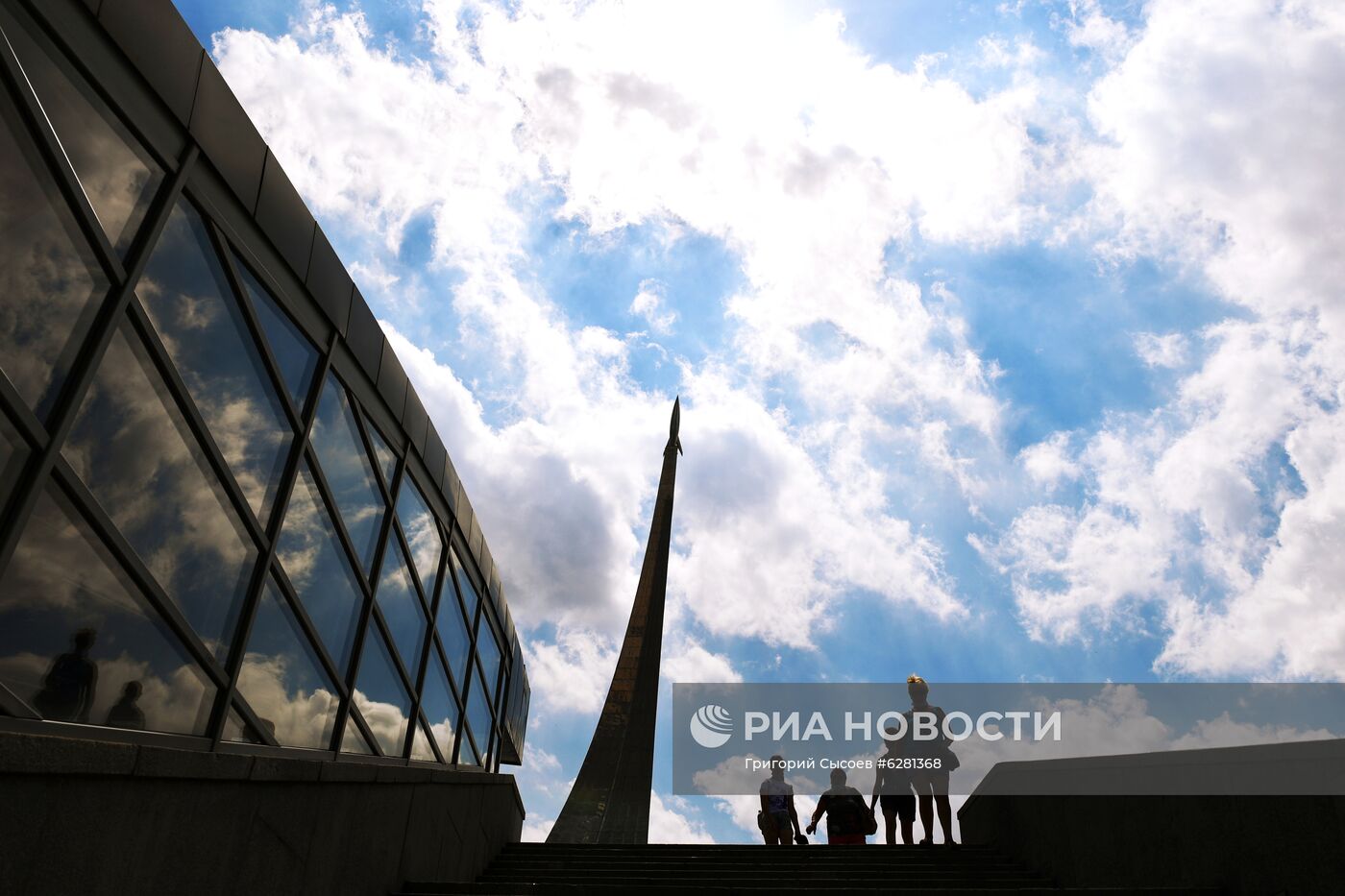 Жаркая погода в Москве 