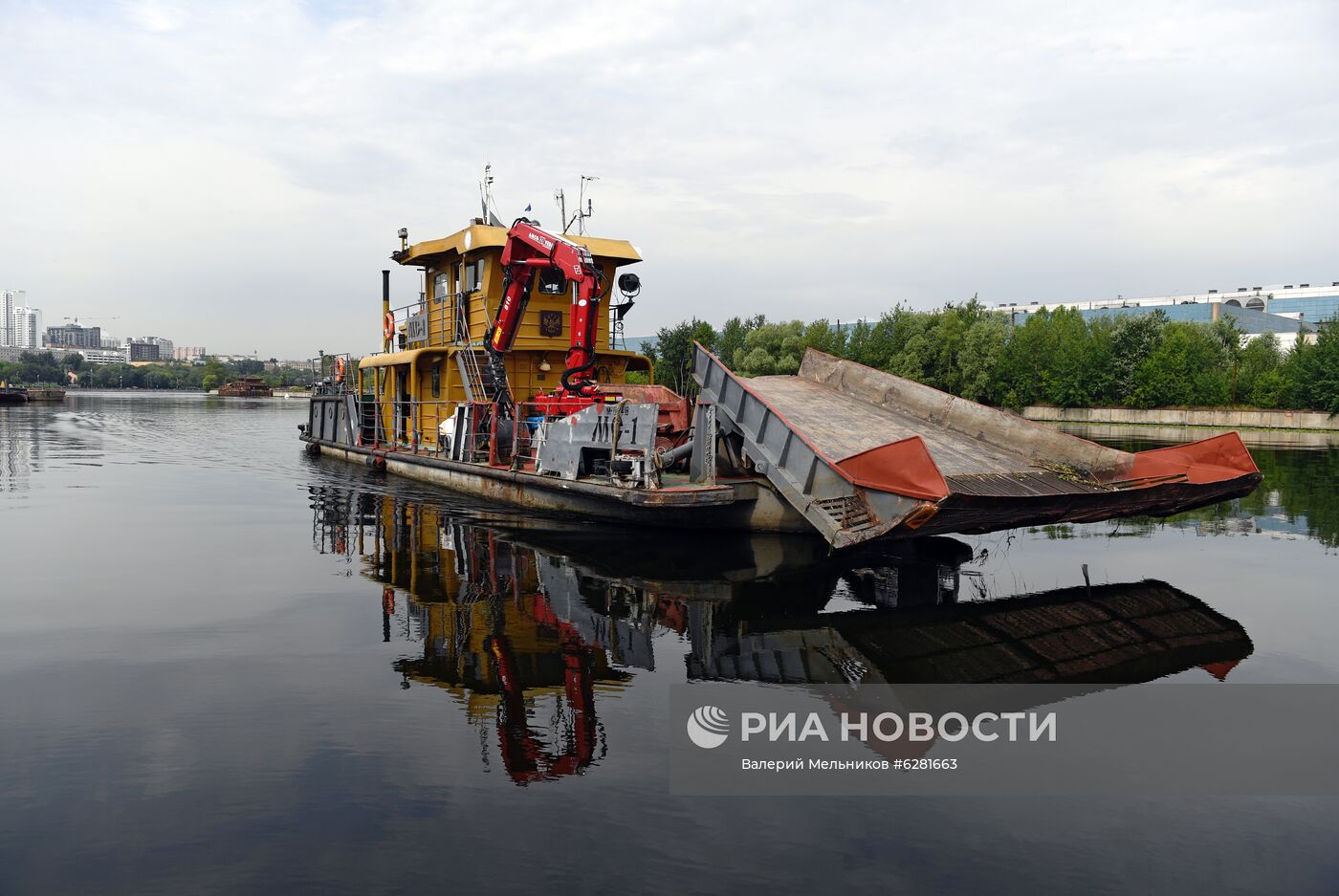 Работа технического флота Мосводостока