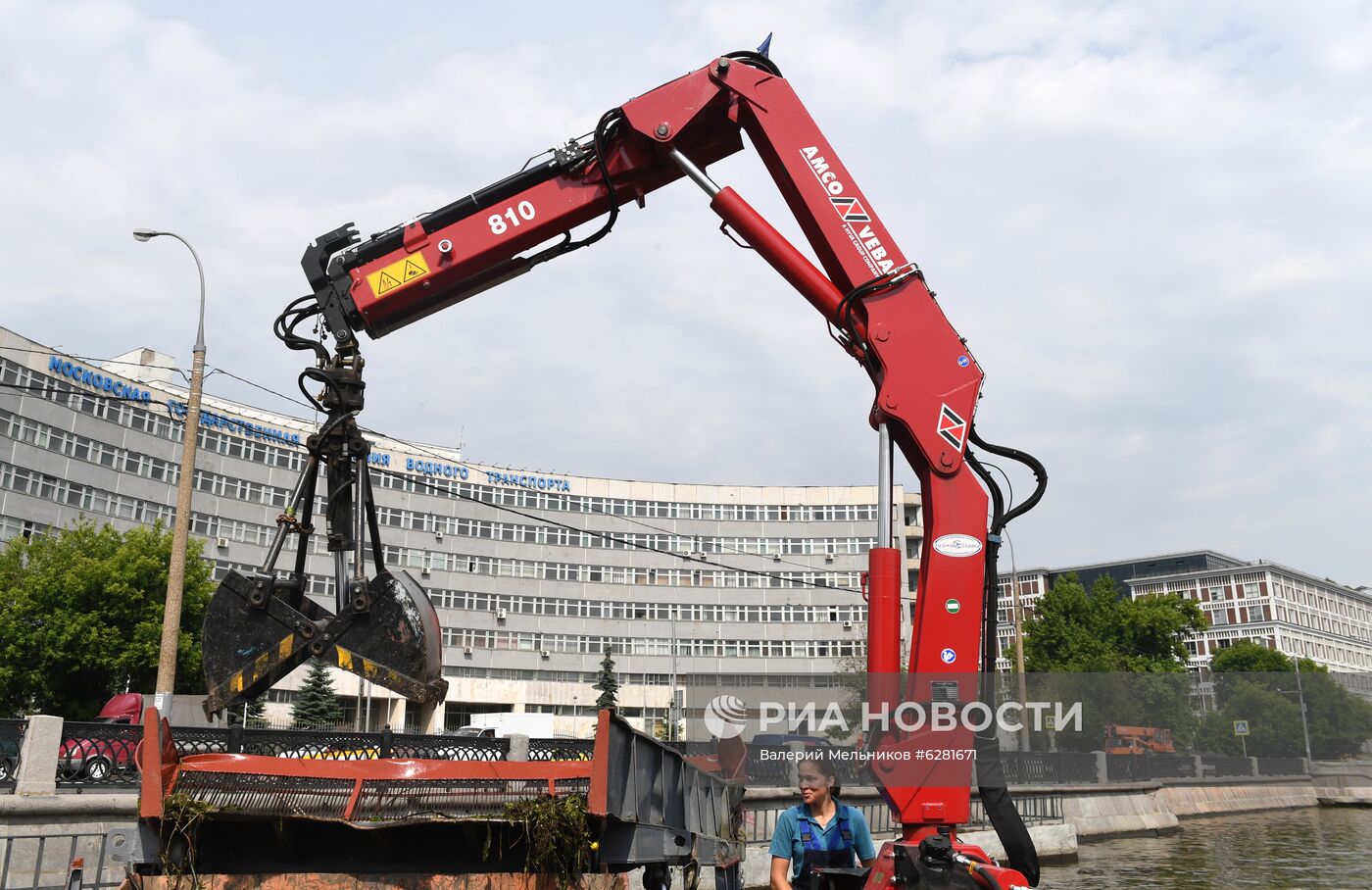 Работа технического флота Мосводостока