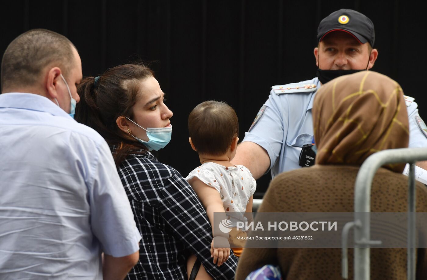 Ситуация у посольства Таджикистана в Москве