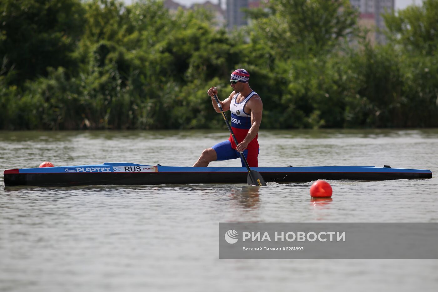 Тренировка сборной России по гребле на байдарках и каноэ