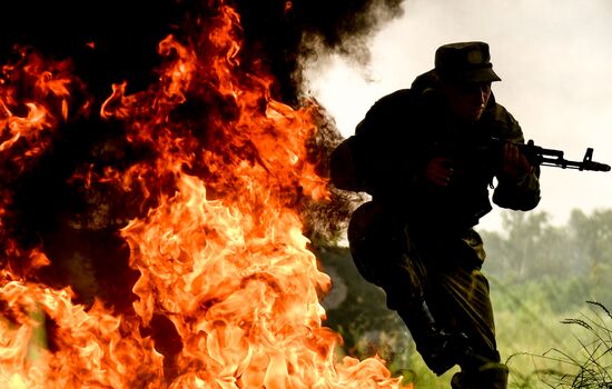 Учения Таманской дивизии ЗВО в Подмосковье 