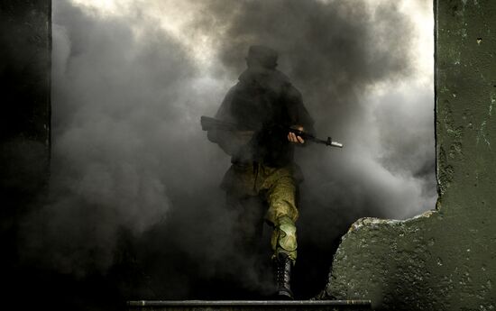 Учения Таманской дивизии ЗВО в Подмосковье 