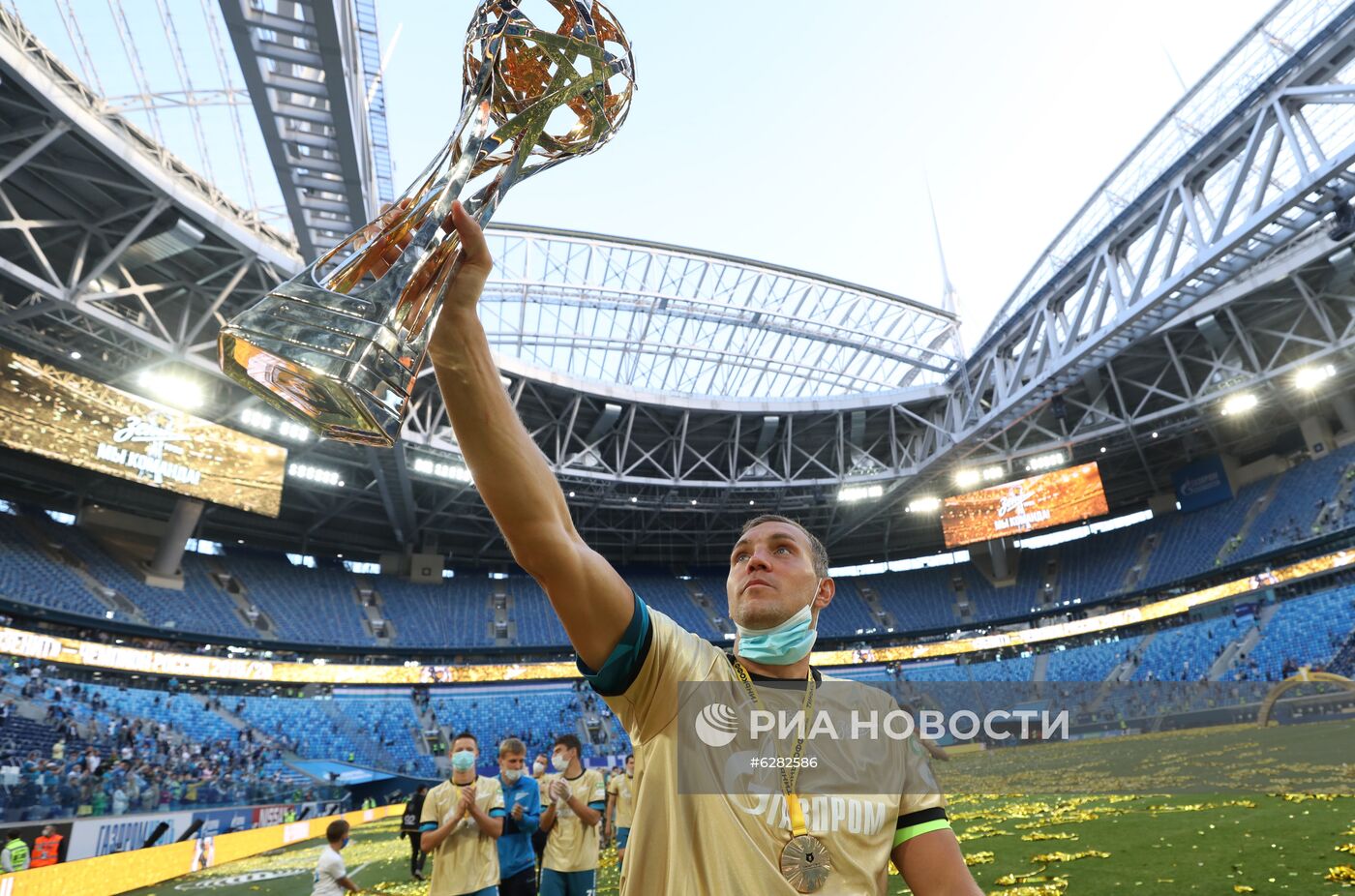 Церемония награждения чемпионов России по футболу