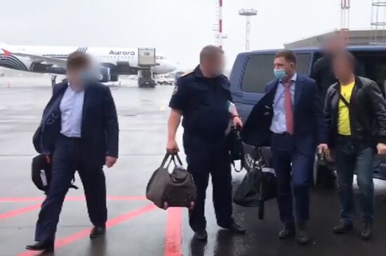 Губернатора Хабаровского края Сергея Фургала доставили в Москву