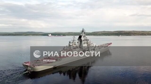 Учения Северного флота в Баренцевом море