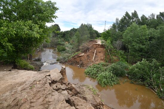 Последствия прорыва дамбы в Подмосковье