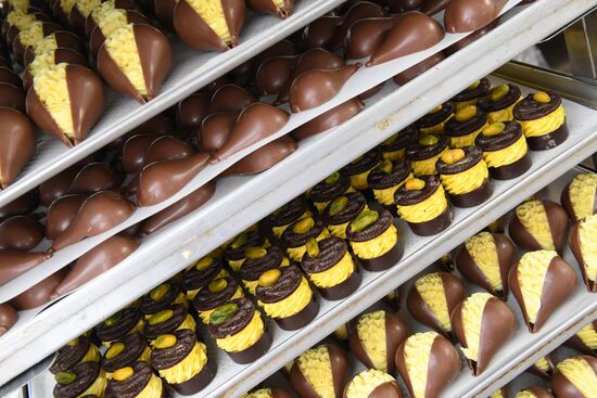 Шоколадная фабрика French Kiss