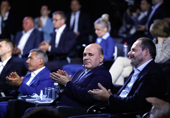 Рабочая поездка премьер-министра РФ М. Мишустина в Приволжский федеральный округ