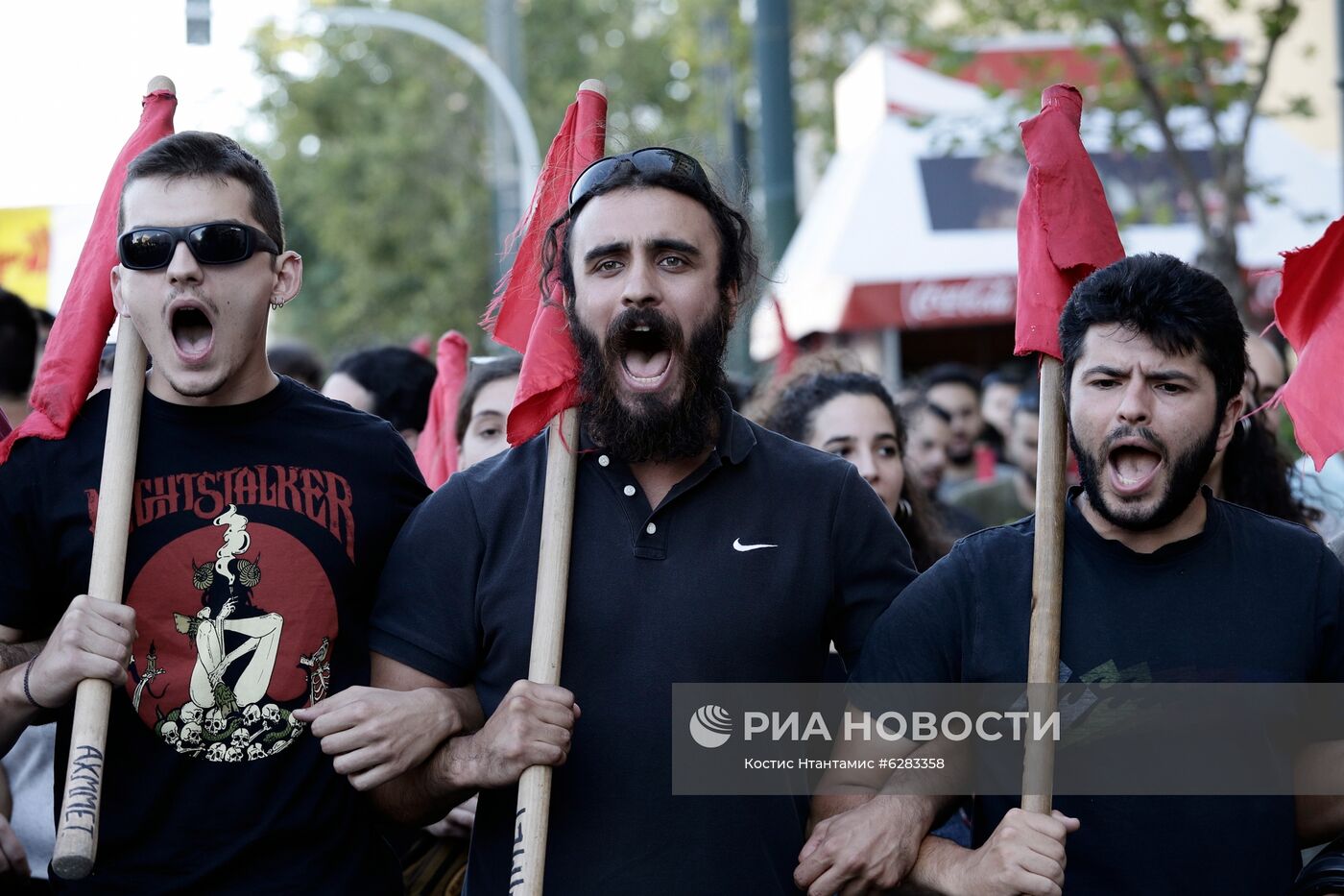 Акция в Афинах против запрета на проведние митингов
