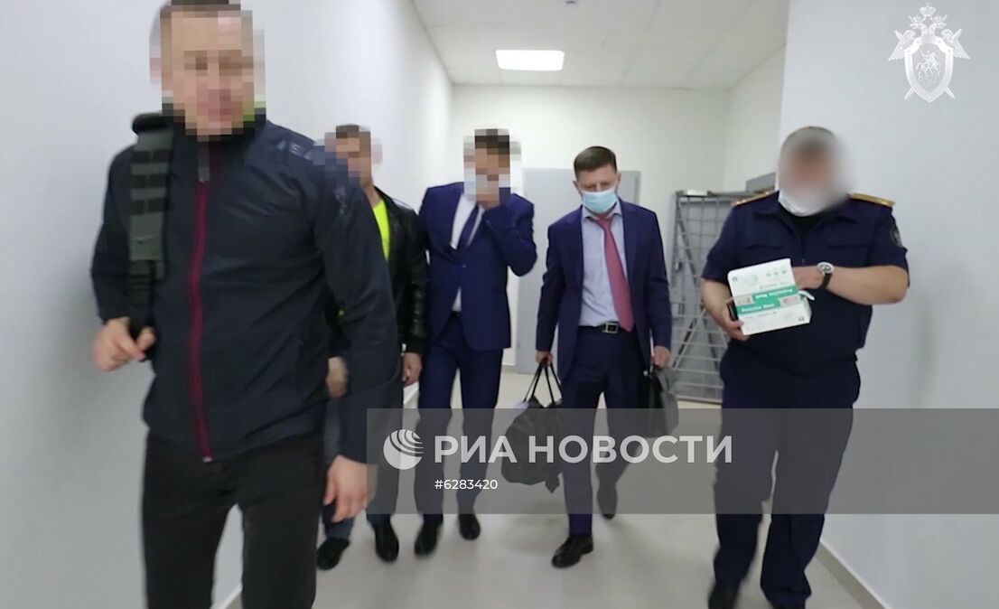 Губернатора Хабаровского края Сергея Фургала доставили в Москву