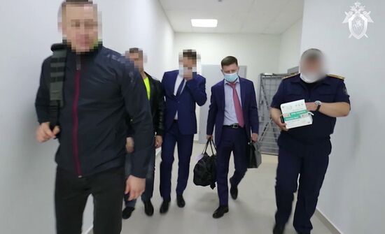 Губернатора Хабаровского края Сергея Фургала доставили в Москву