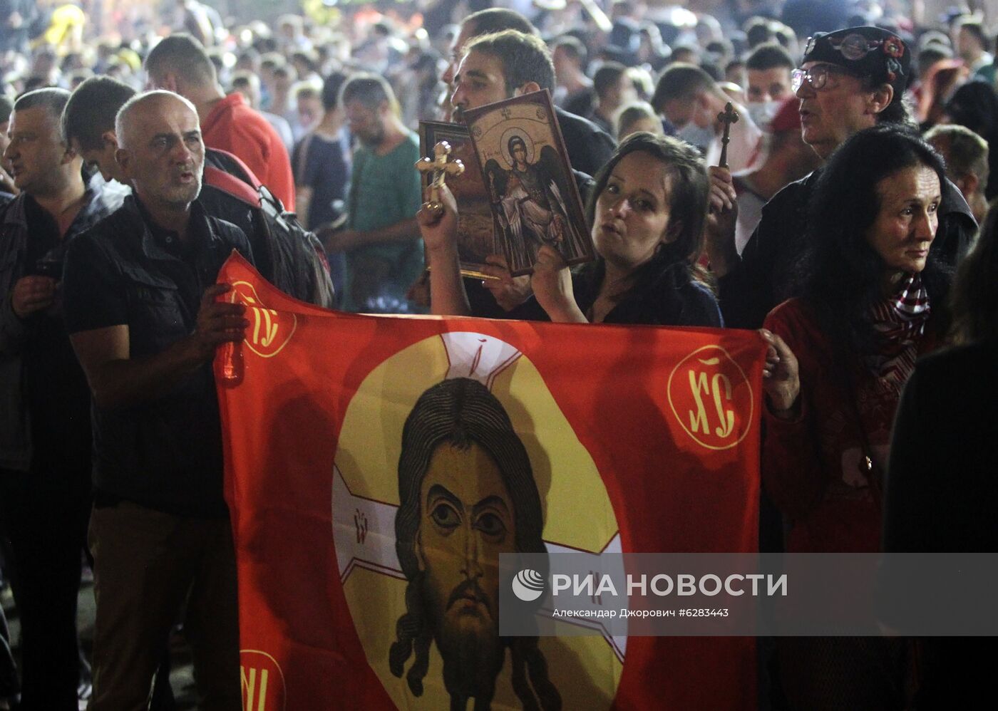 Протесты в Белграде