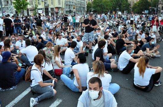 Протесты в Белграде