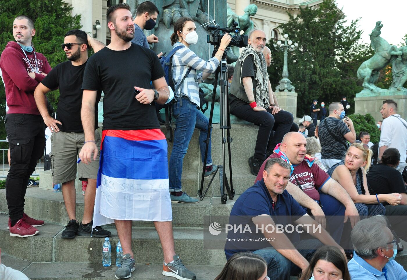 Протесты в Белграде