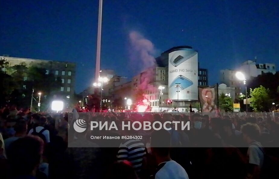 Протесты в Белграде
