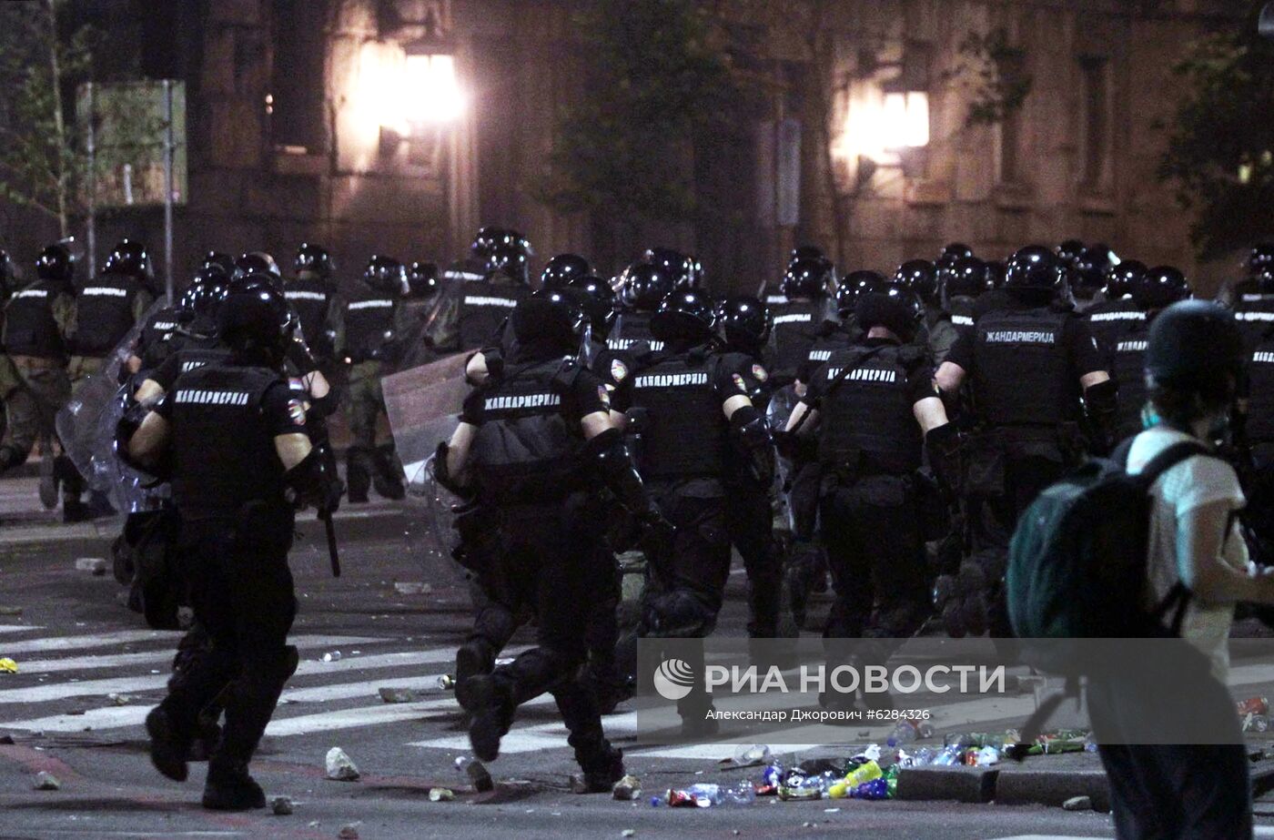 Протесты в Белграде