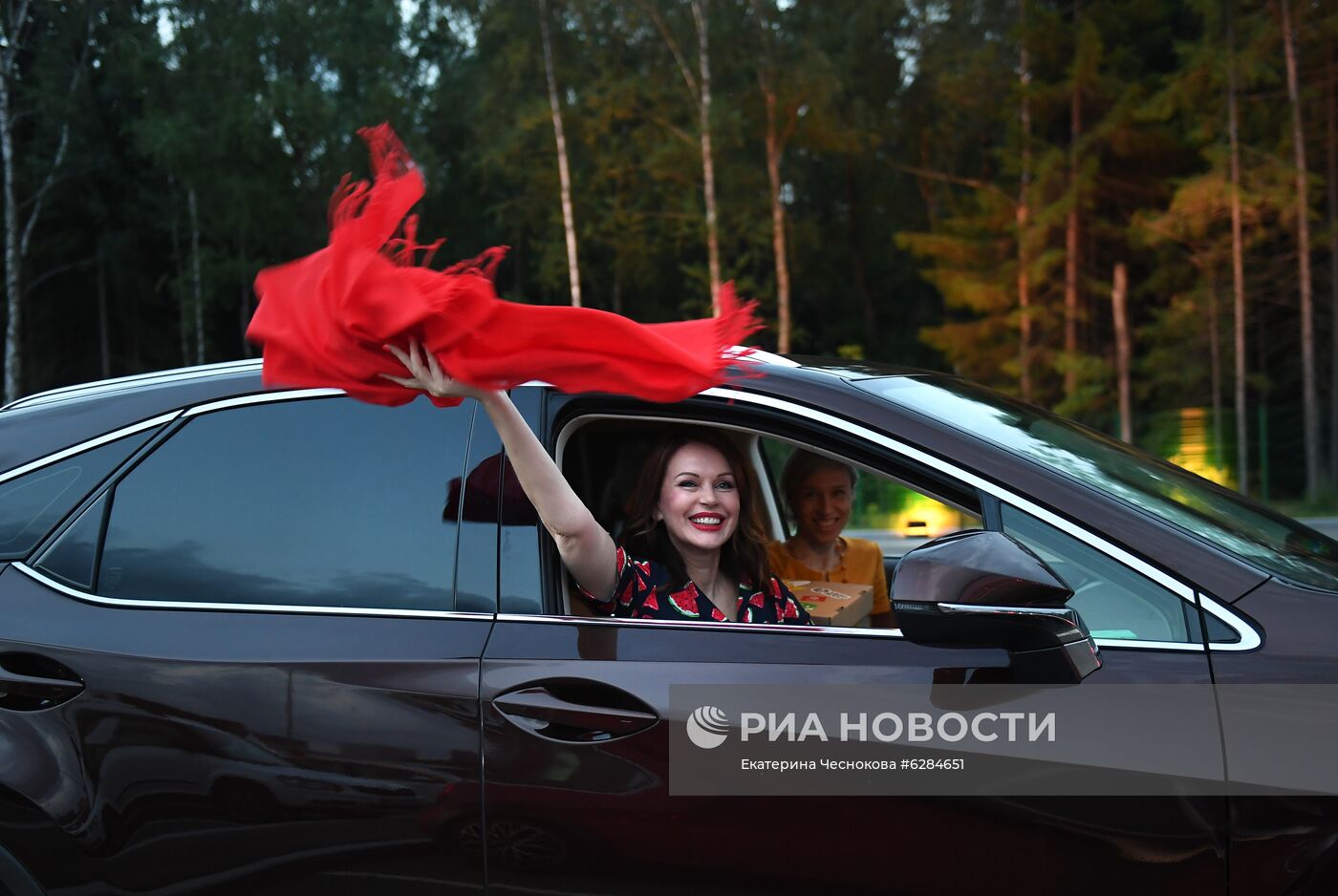 Вечеринка по случаю открытия кинопаркинга в Москве