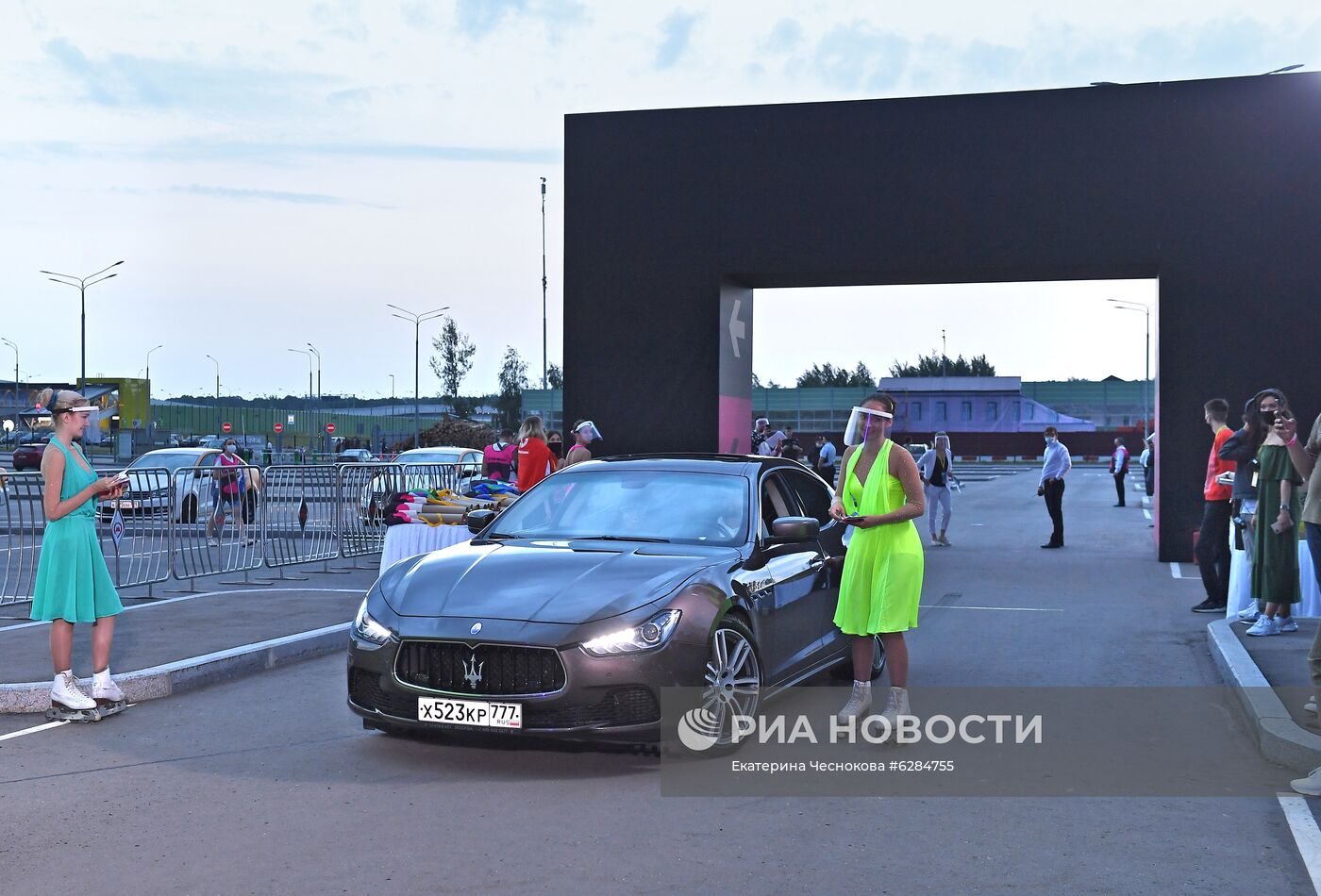 Вечеринка по случаю открытия кинопаркинга в Москве