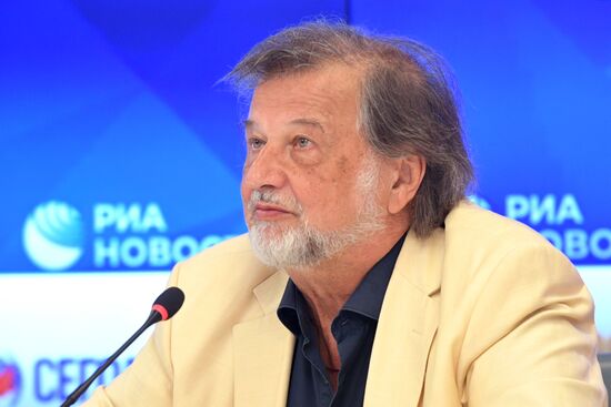 Творческая встреча с народным артистом России, композитором А. Рыбниковым в преддверии 75-летнего юбилея