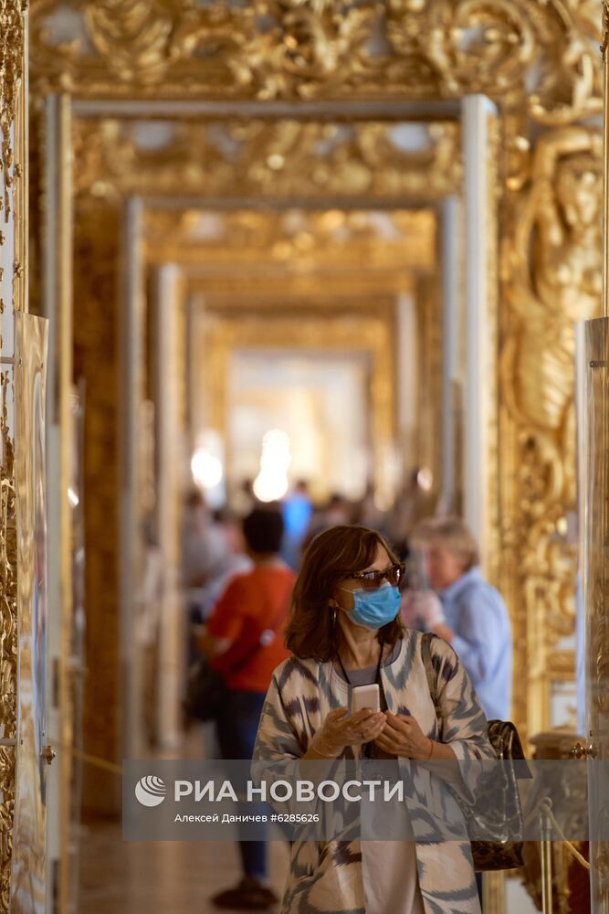 Музей-заповедник "Царское Село" под Петербургом открыл свои парки для посетителей