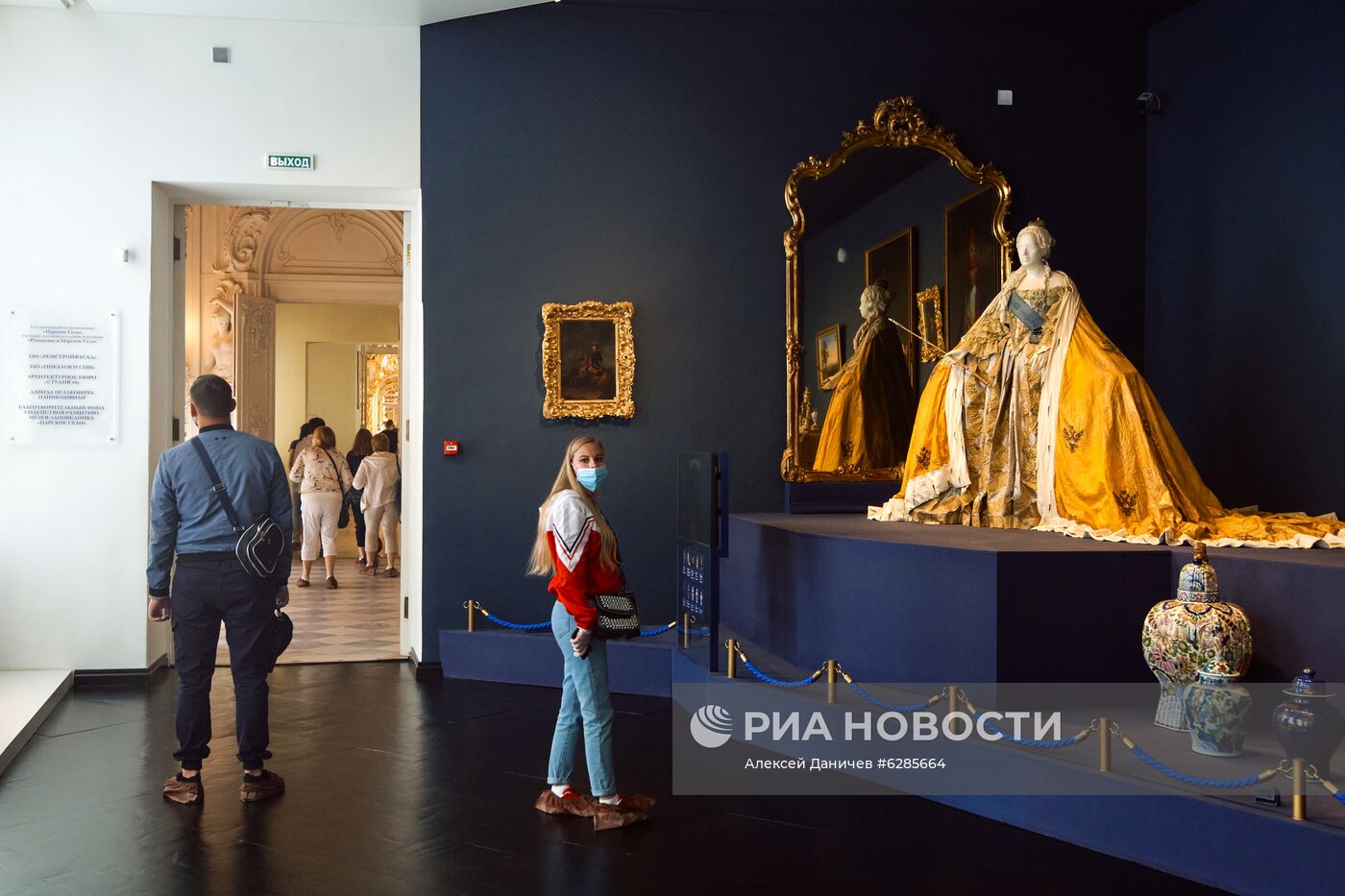 Музей-заповедник "Царское Село" под Петербургом открыл свои парки для посетителей